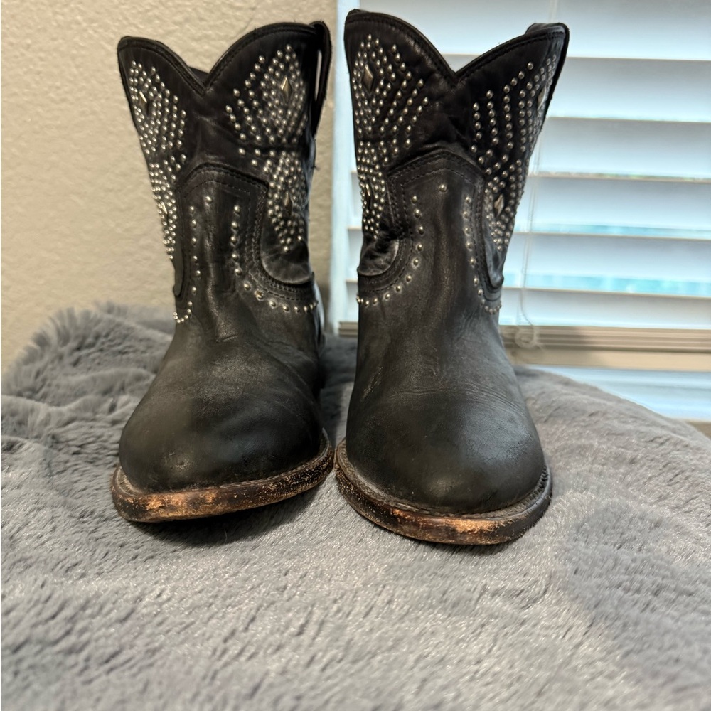 FRYE Black Studded Cowboy Boots